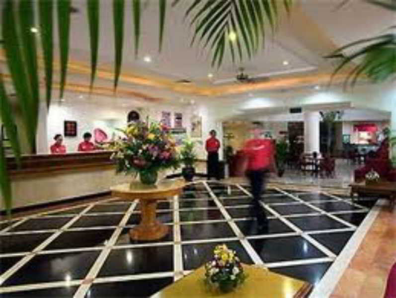 Ibis Mangga Dua Hotel Джакарта Екстериор снимка