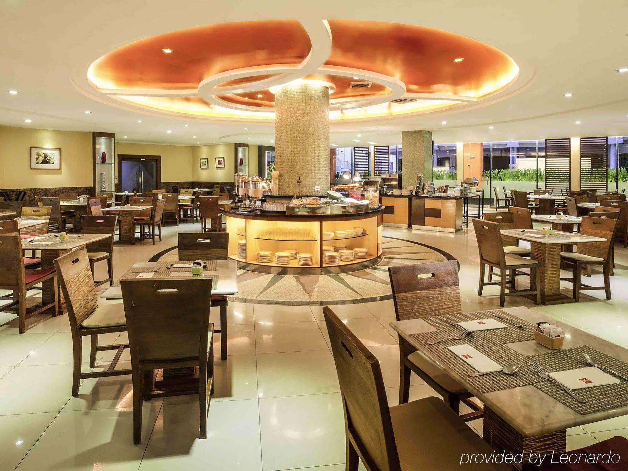 Ibis Mangga Dua Hotel Джакарта Екстериор снимка